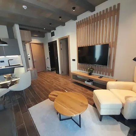 Woodside Rent * Kopaonik