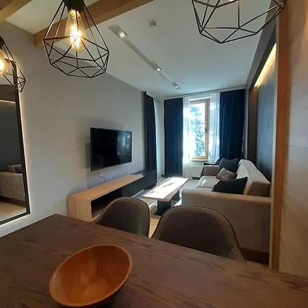 Woodside Rent * Kopaonik